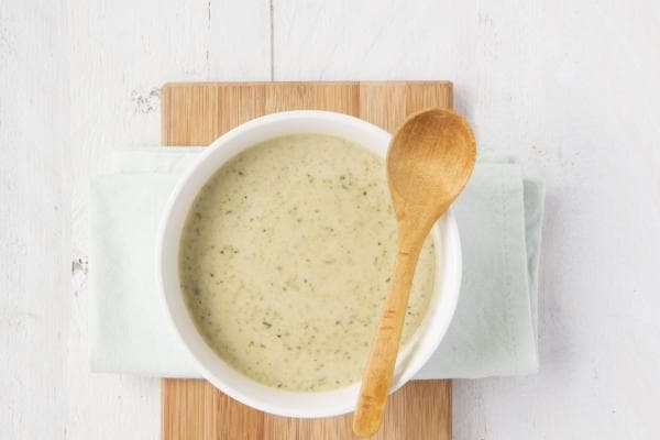 Gazpacho van witte asperges 