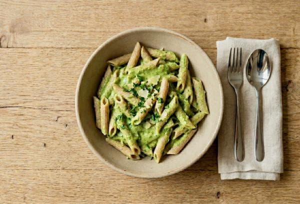 Pasta met groene saus
