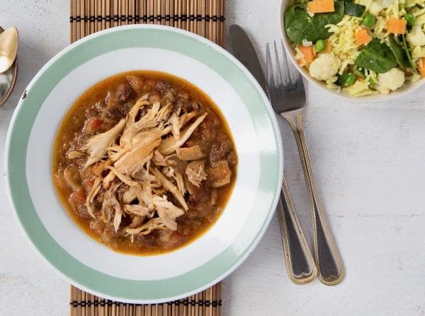 Boterzachte kip in currysaus