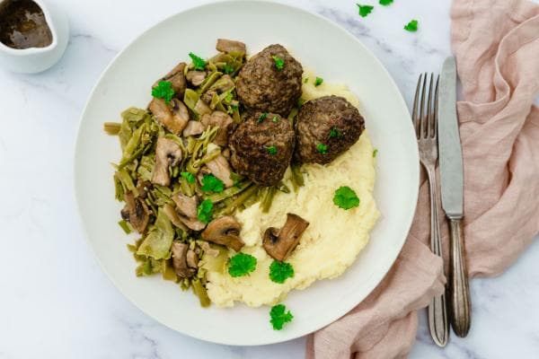 Gehaktballen met snijboontjes